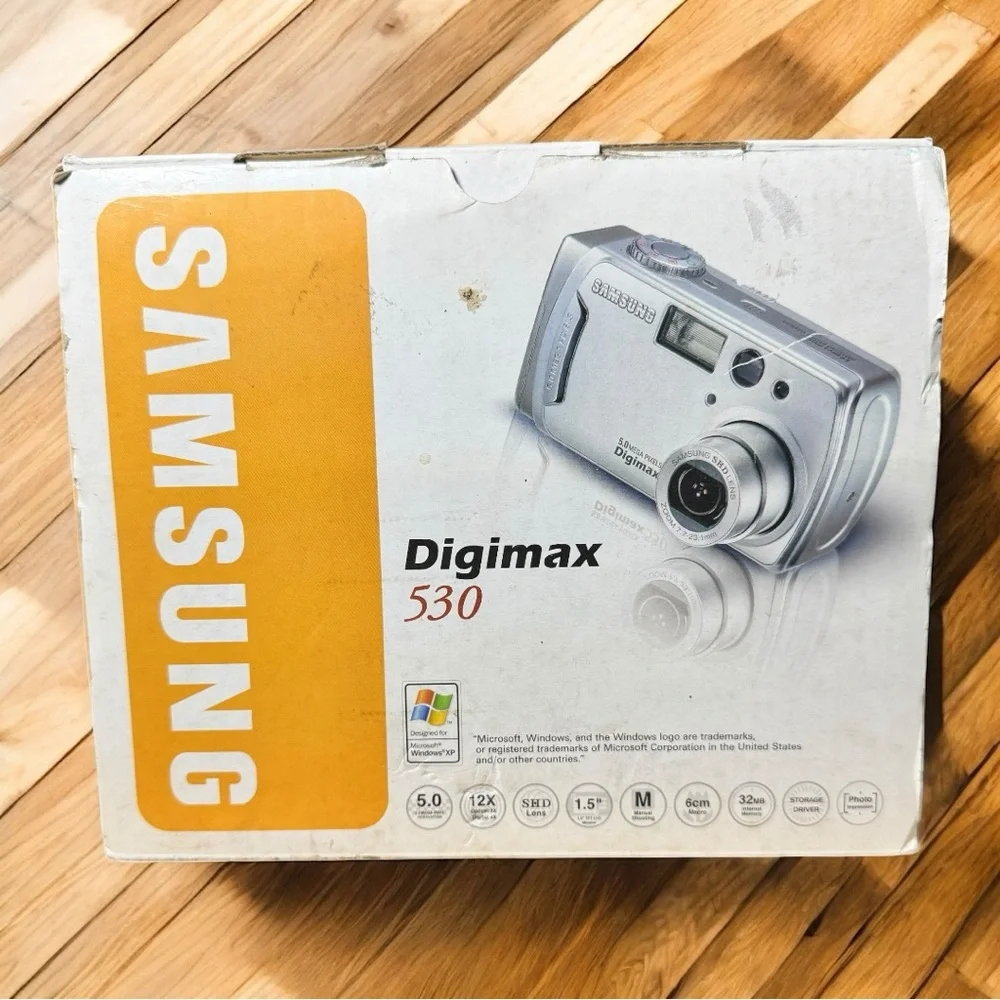 Samsung Digimax 530 5 MP Digital Camera + Box & Accessories – Tested & Working - Picture 5 of 16